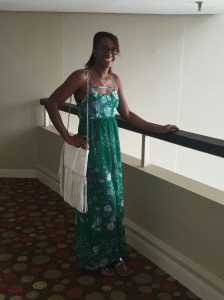 Jumpsuit: Free People Rue Meadow via www.ruelala.com Heels: zara via www.zara.com Handbag: Carlos by Carlos Santana via www.liketwice.com 